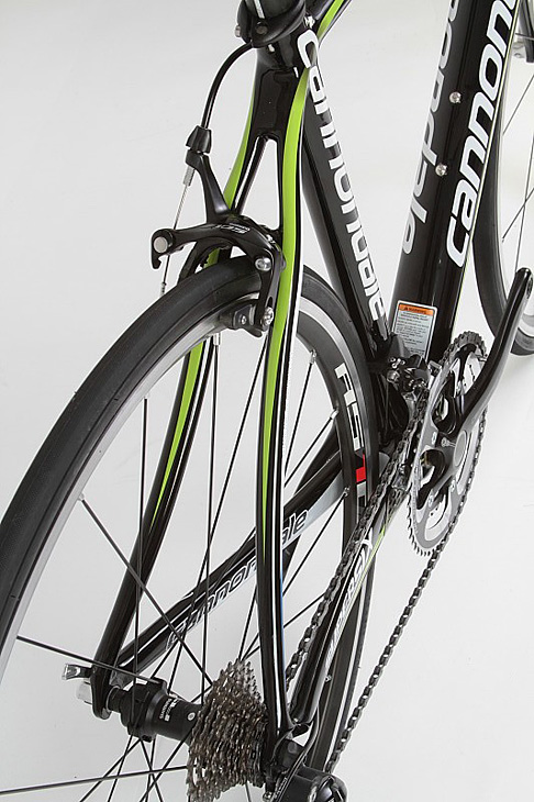 キャノンデール スーパーシックス5 プロモデルの走りを継ぐバリュー